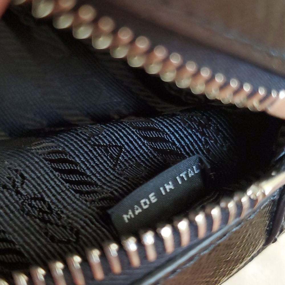 NEW💥PRADA Saffiano Mini Crossbody Bag - Picture 11 of 14